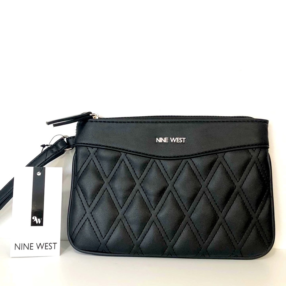 Wristlet